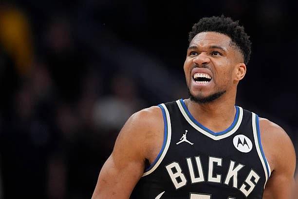 开云体育入口-已经结束咧，名记：我认为字母哥已打完在雄鹿的最后一场比赛